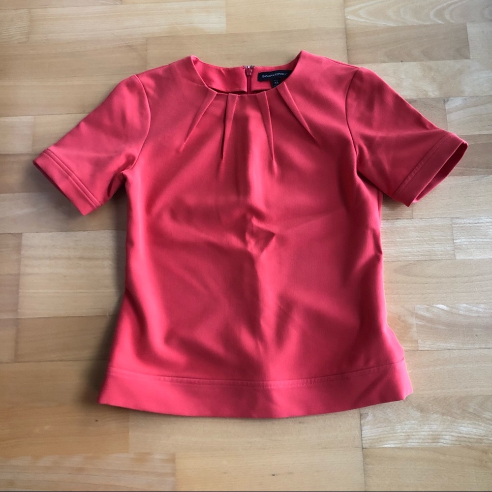 Banana Republic Short Sleeve Top